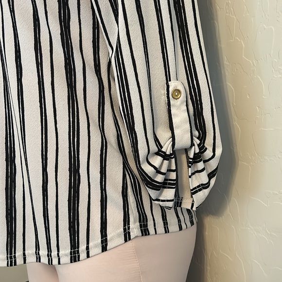 The Workshop Striped Blouse - Picture 5 of 8